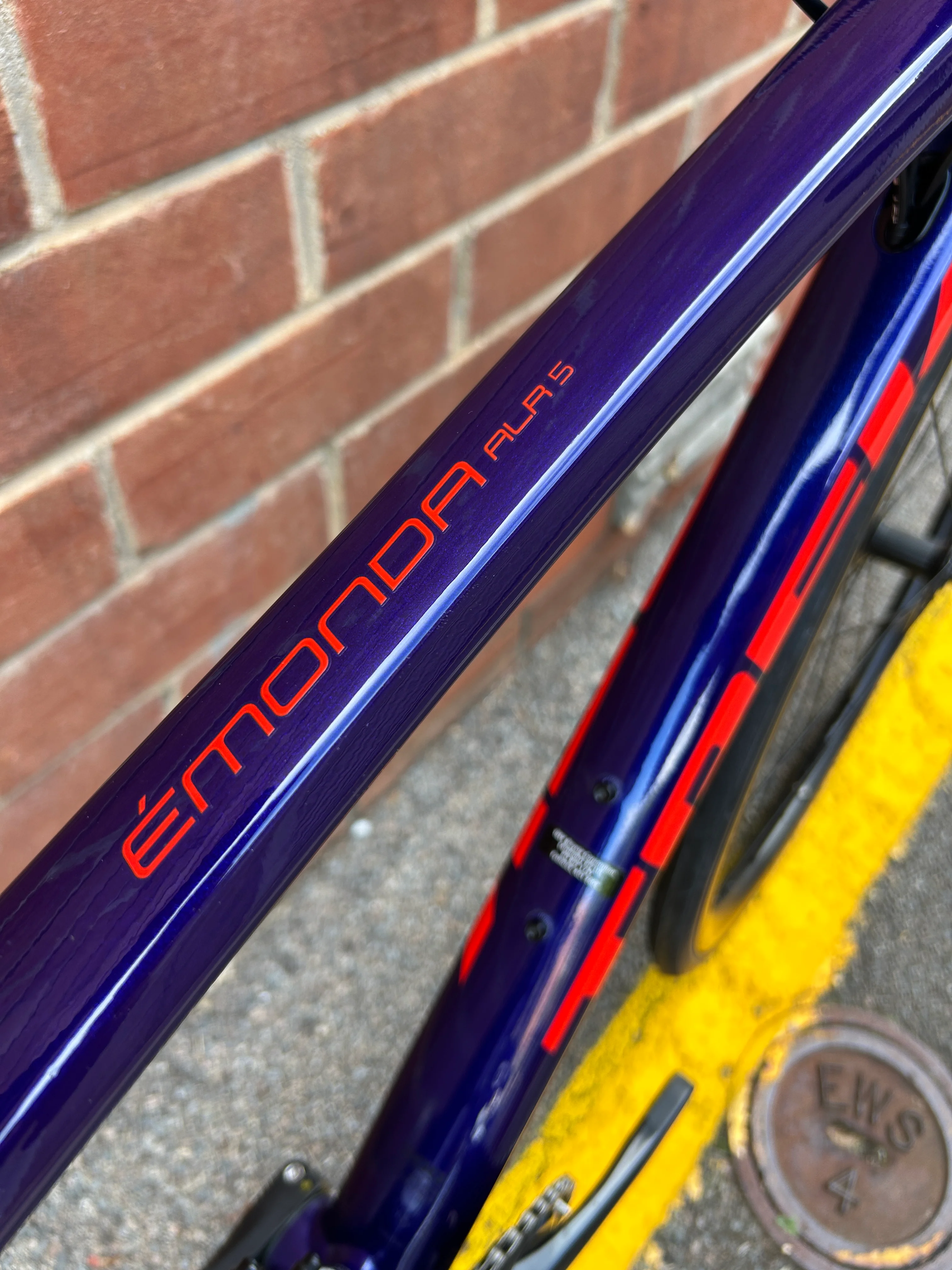 2022 Trek Emonda ALR 5 - 47cm - Image 5