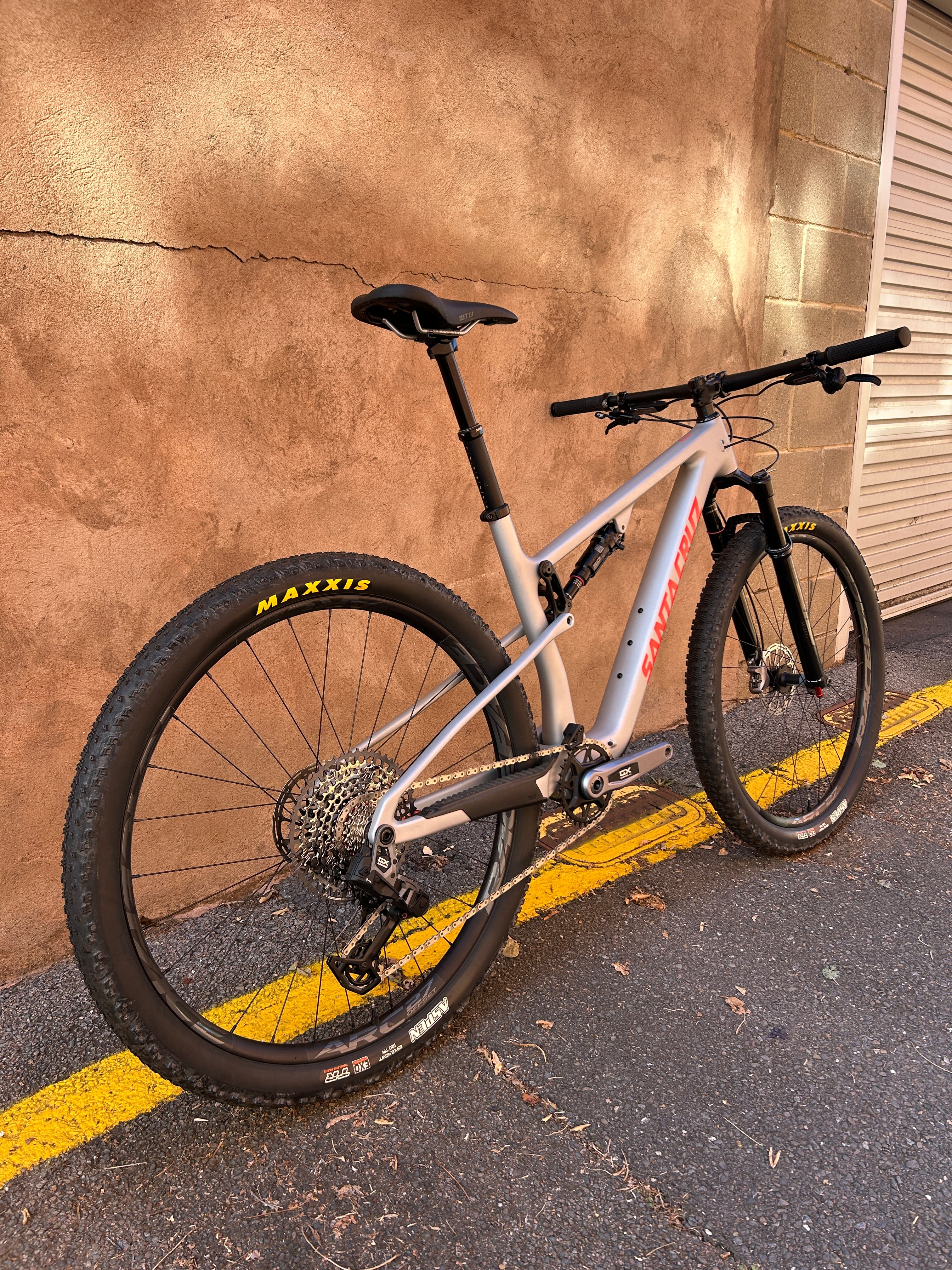 2024 Santa Cruz Blur GX AXS - Image 3