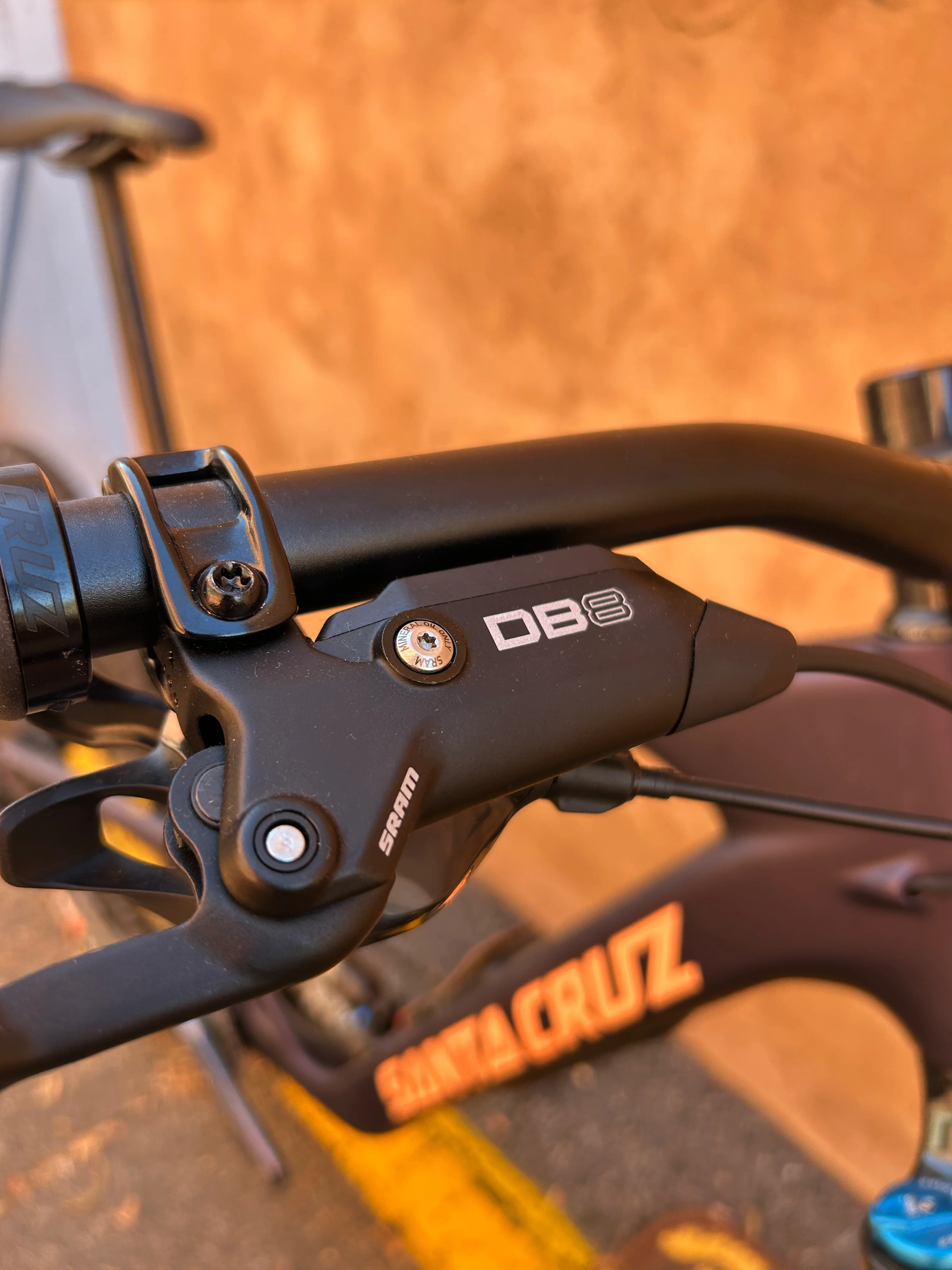 2025 Santa Cruz Hightower S-Kit - Image 4