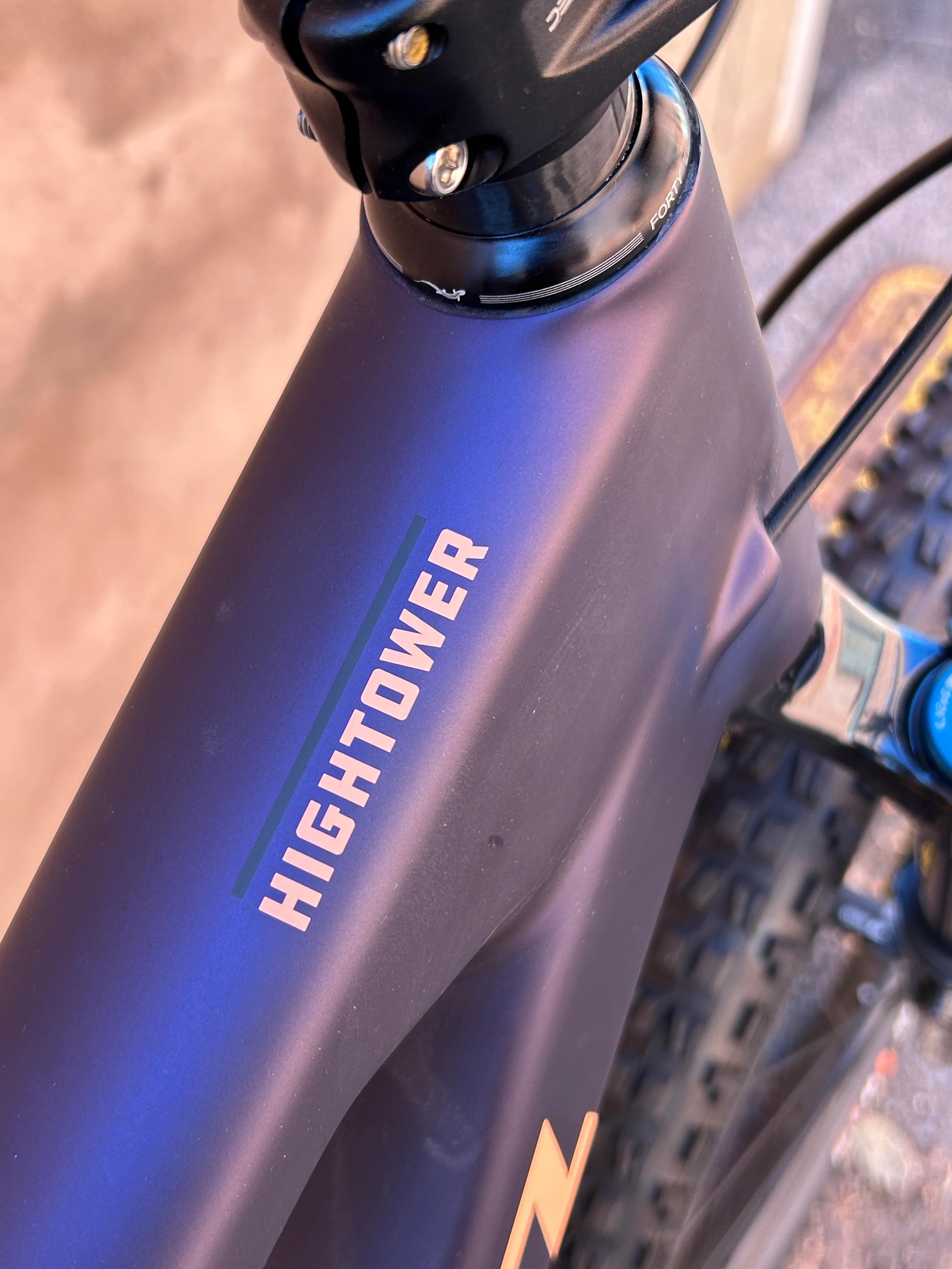 2025 Santa Cruz Hightower S-Kit - Image 5