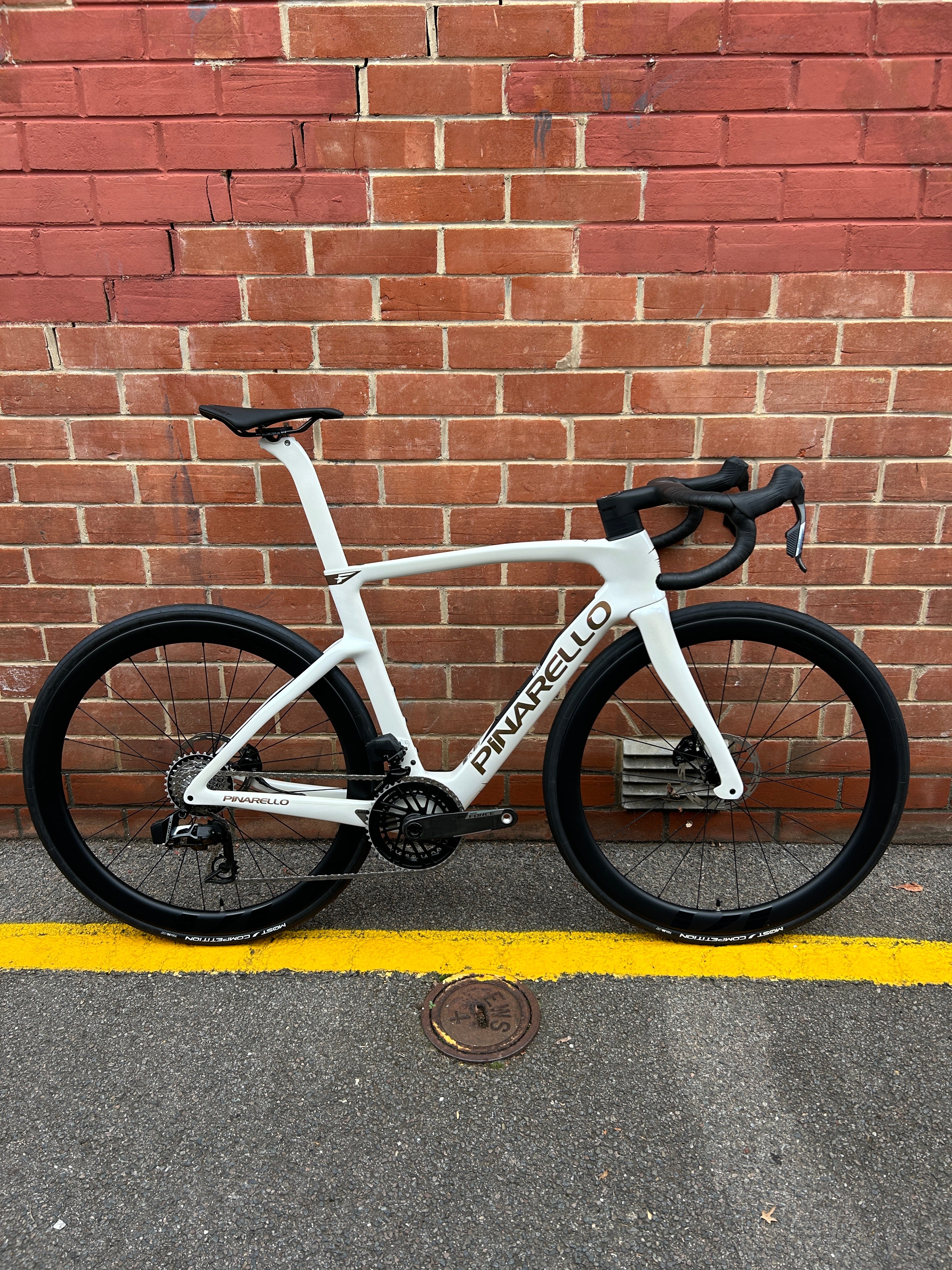 2026 Pinarello F7 Force AXS - Image 2