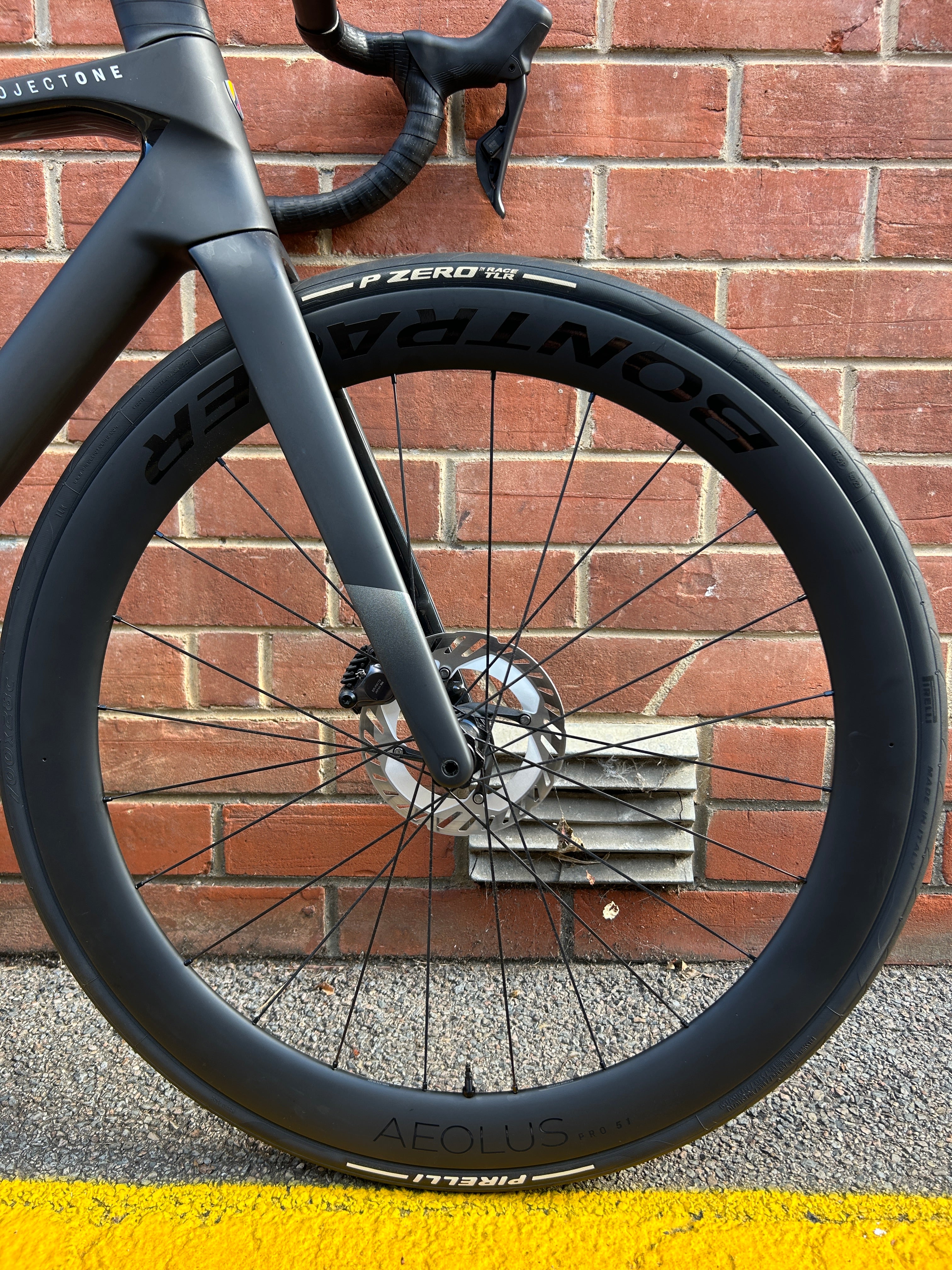 2026 Trek Madone SLR 7 Gen 8 - Image 7