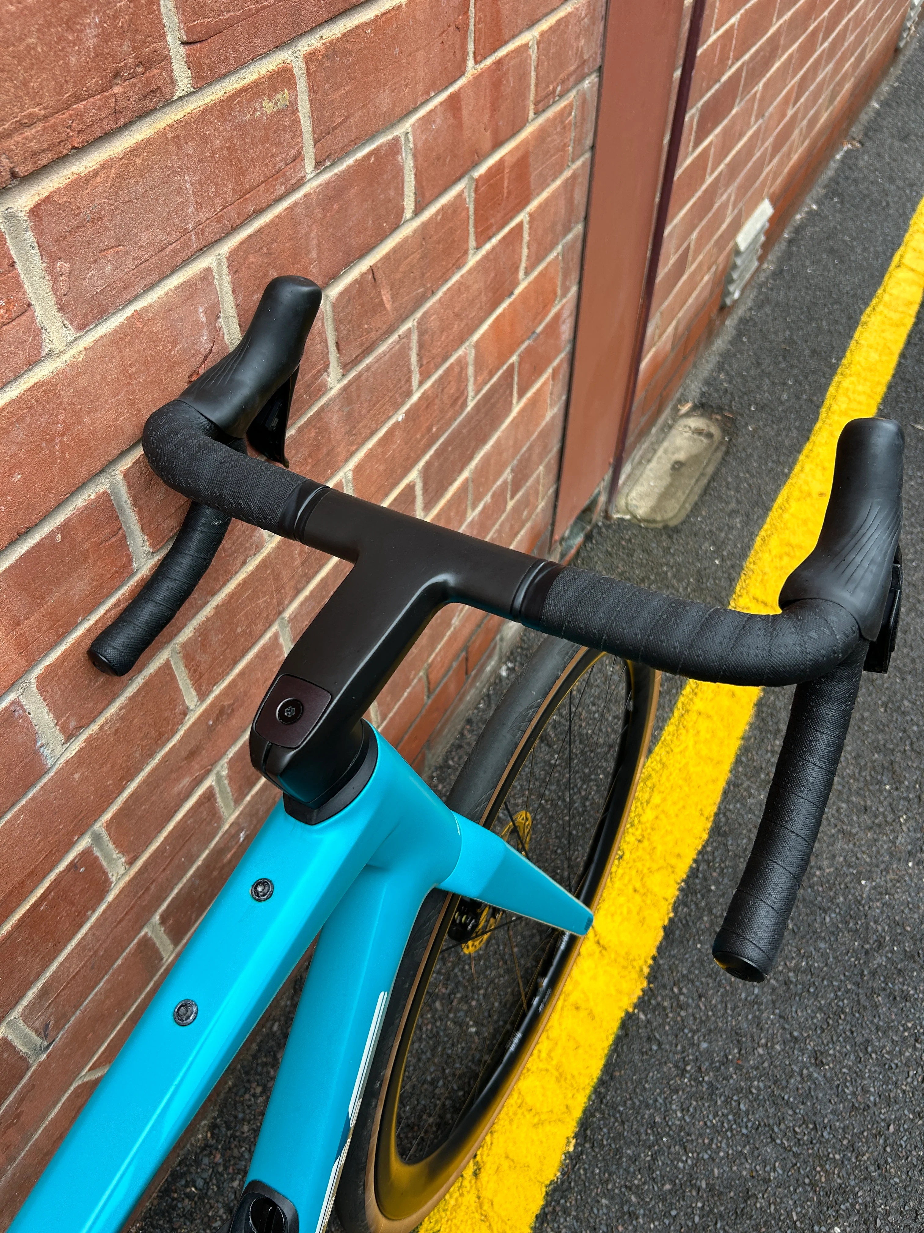 BMC RoadMachine Dura Ace - 56cm - Image 8