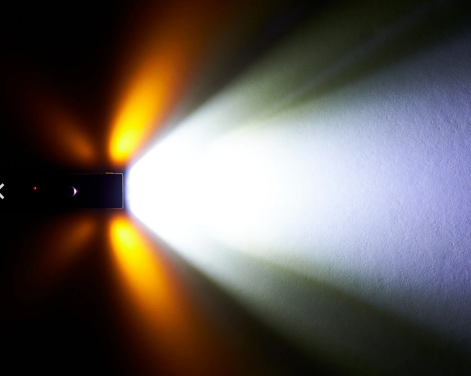 BONTRAGER COMMUTER RT PRO FRONT LIGHT - Image 3