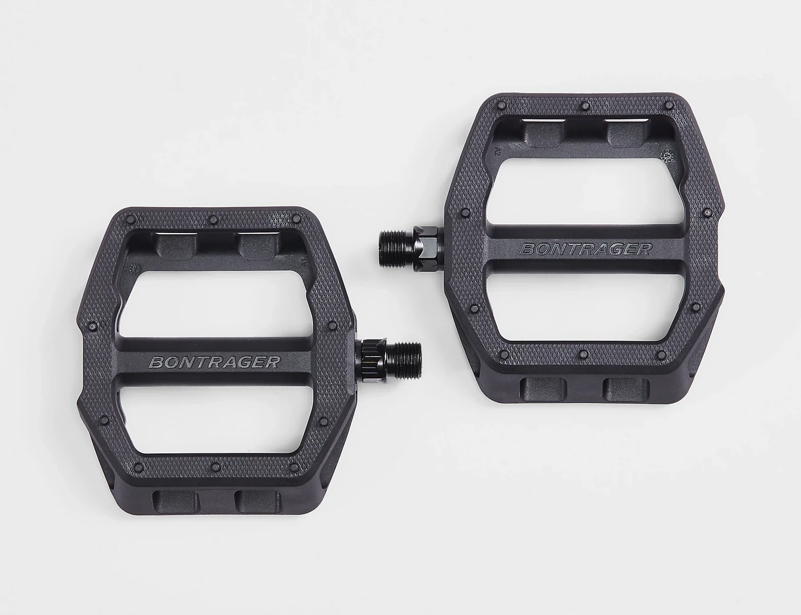 BONTRAGER LINE COMP FLAT PEDAL - BLACK - Image 2