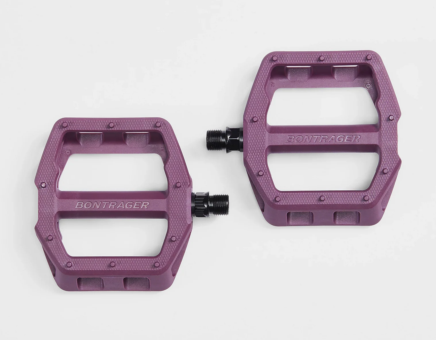 BONTRAGER LINE COMP FLAT PEDAL - MULBERRY - Image 2