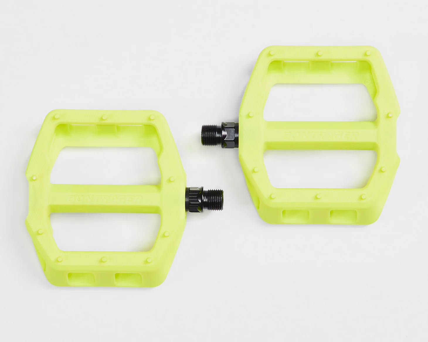BONTRAGER LINE COMP FLAT PEDAL - VOLT - Image 2