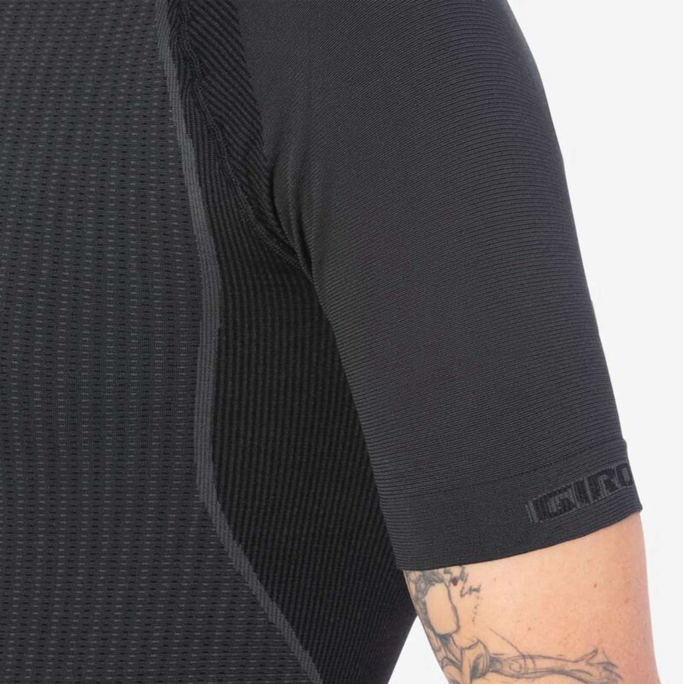 GIRO CHRONO SS BASE LAYER CHARCOAL - XS/S - Image 4