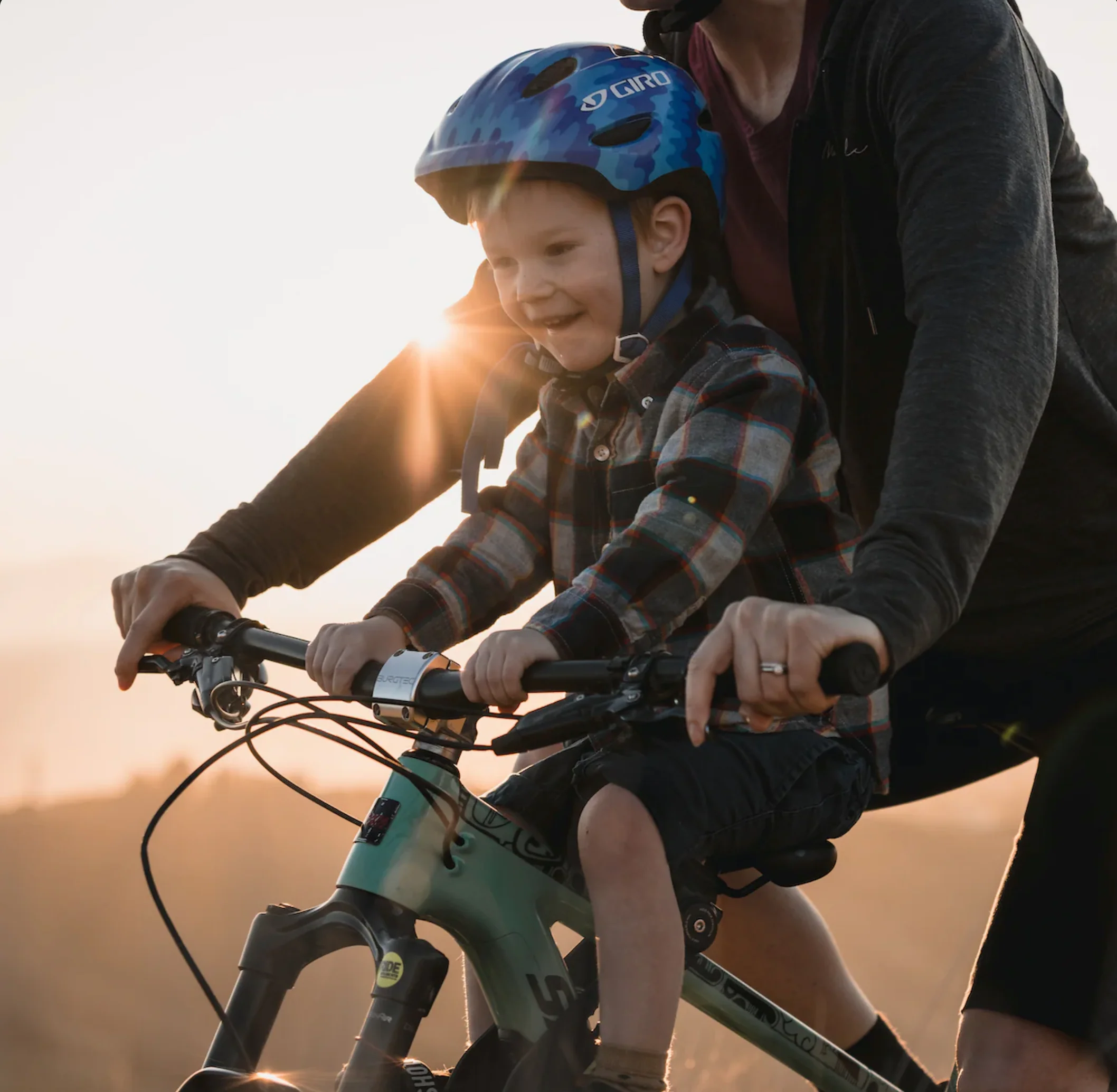 KIDS RIDE SHOTGUN 2.0 SEAT BLACK - Image 2