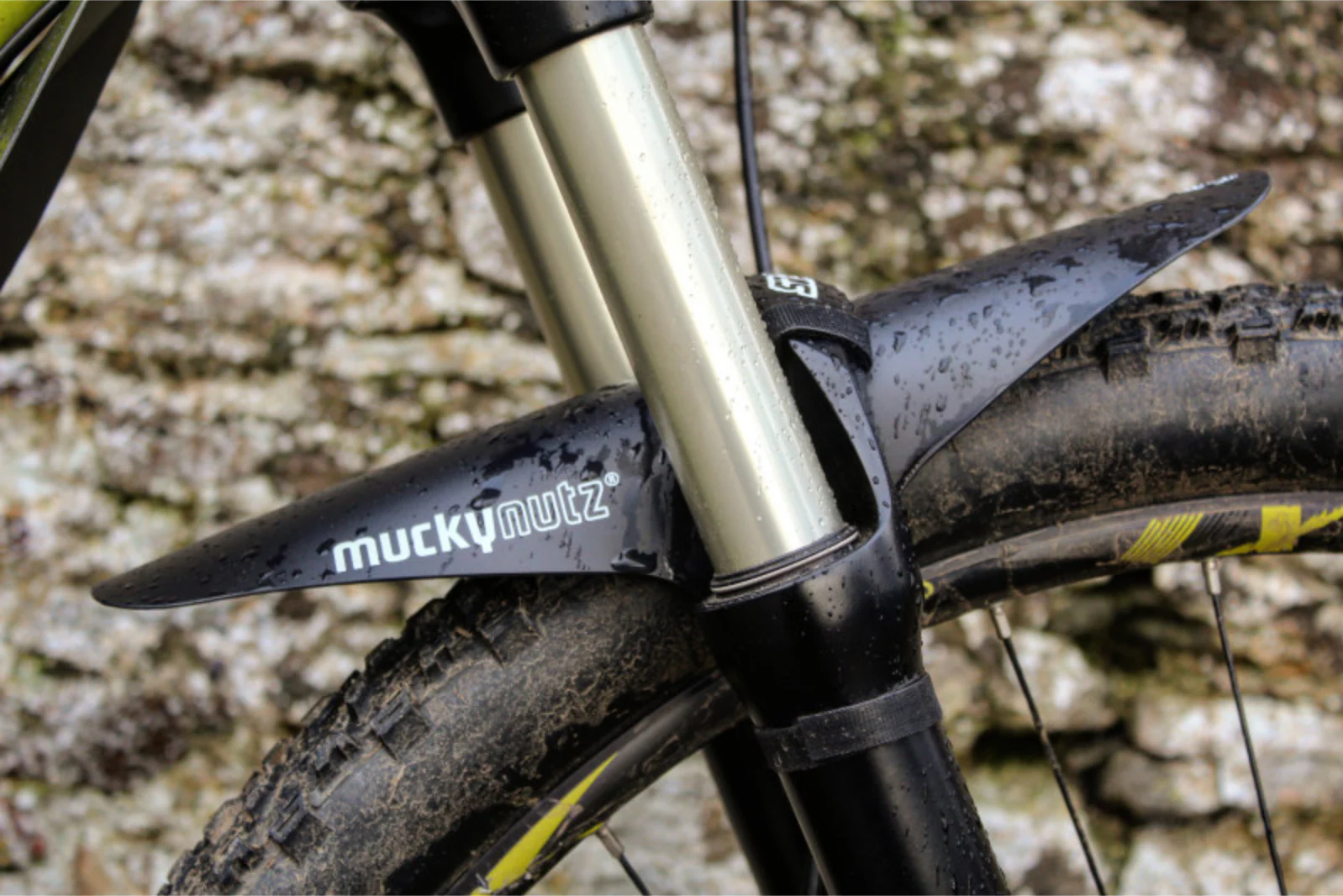 MUCKY NUTZ FACE FENDER XL - BLACK - Image 2