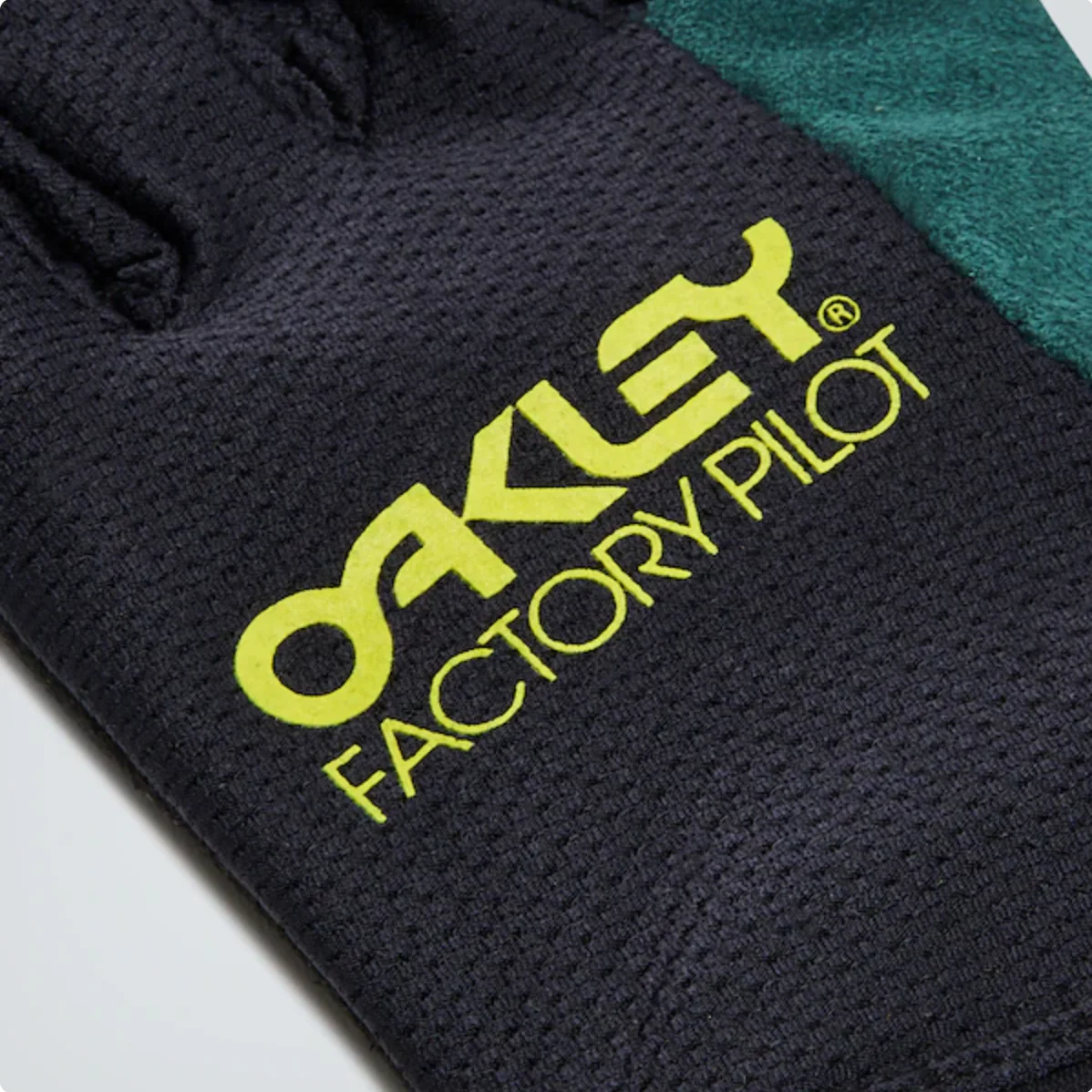 OAKLEY ALL MOUNTAIN MTB GLOVE BLACK/BAYBERRY - Image 2