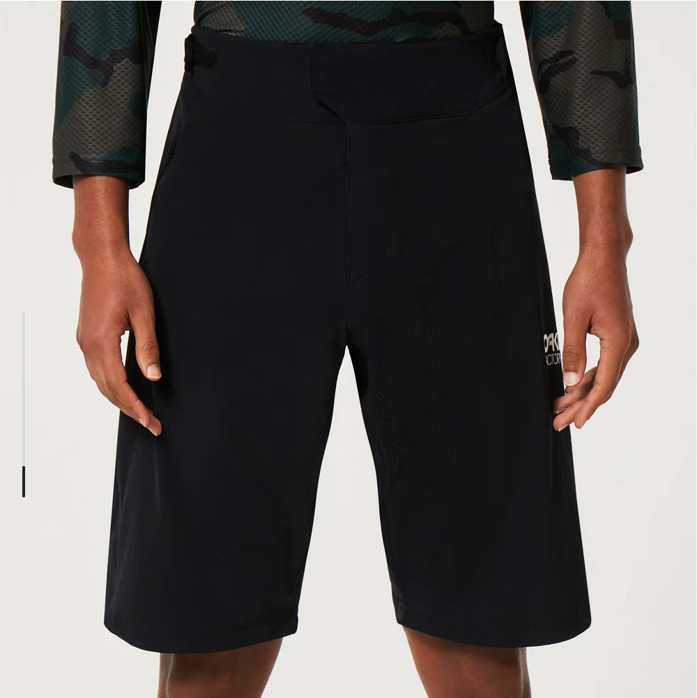 OAKLEY FACTORY PILOT RC SHORT BLACKOUT - Image 4